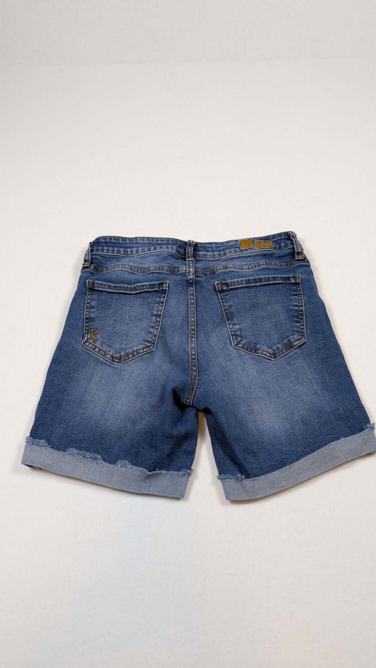 KUT from the Kloth Katy Boyfriend Denim Shorts Medium Wash Cuffed Raw Hem Size 2 - Picture 12 of 14